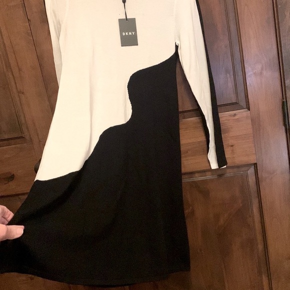 NWT $139 DKNY Donna Karan Black/Cream Sweater Dress Long Sleeve Sz S - Picture 8 of 12